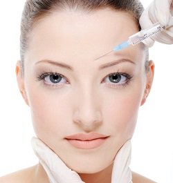 Beverly Hills Botox female patient model undergoing treatment